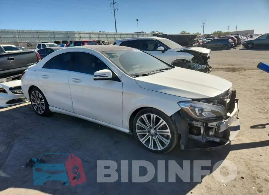 WDDSJ4EB3JN513597 Photo# 4