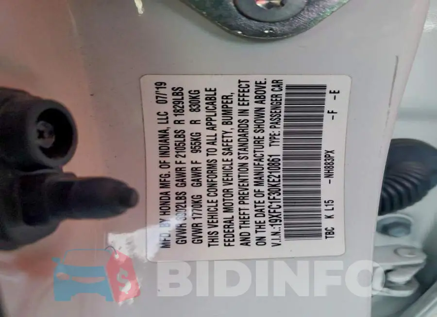 19XFC1F30KE210861 Photo# 12