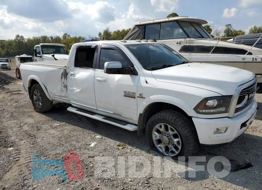 3C63R3KL5JG113099 Photo# 4