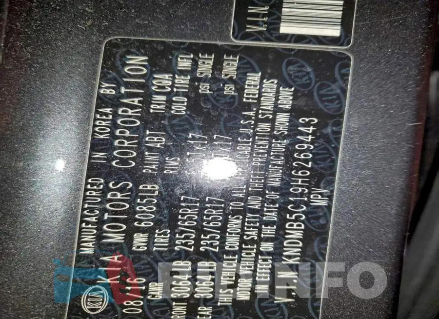 KNDMB5C19H6269443 Photo# 14