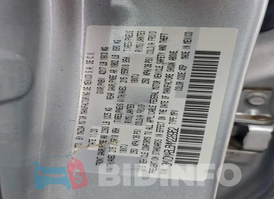 3MVDMABL6MM228962 Photo# 12