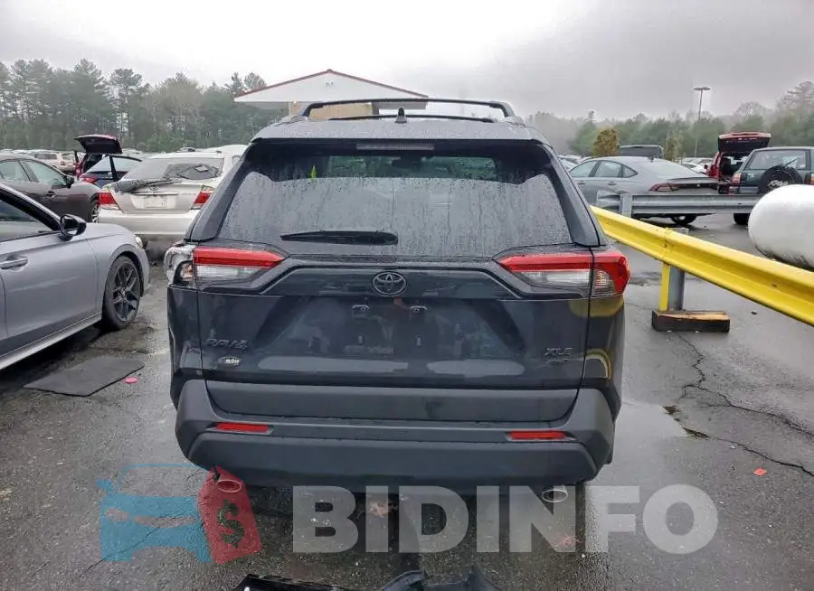 2T3A1RFV6SC557021 Photo# 6