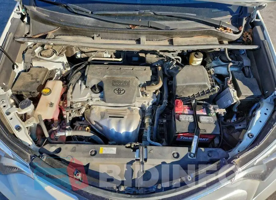 2T3YFREV6JW502048 Photo# 12