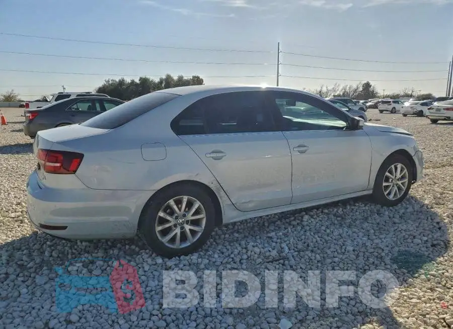 3VW167AJ5HM393437 Photo# 3