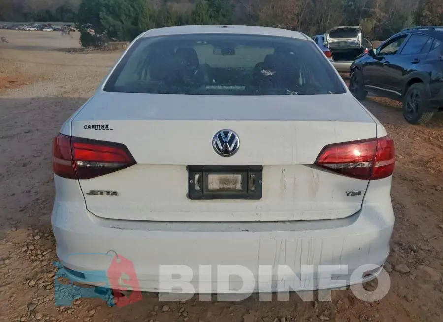 3VW2B7AJ0HM330357 Photo# 6
