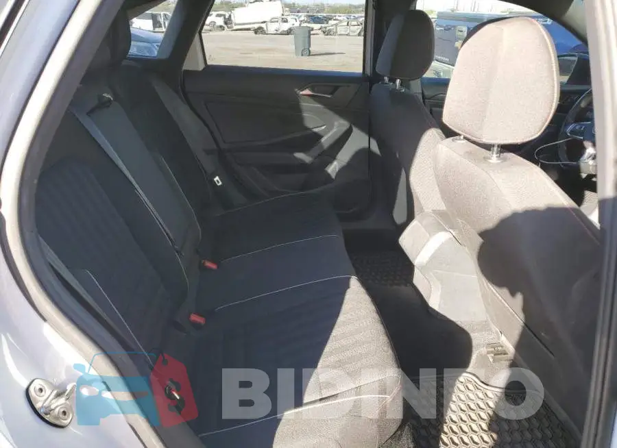 3VW6T7BUXKM157137 Photo# 10
