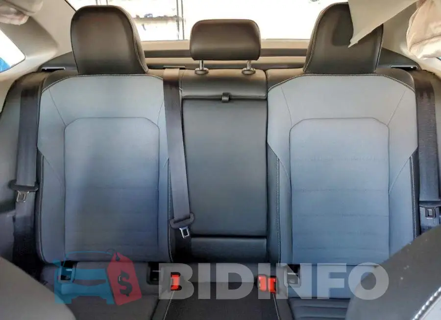 3VW7X7BU3SM050357 Photo# 10