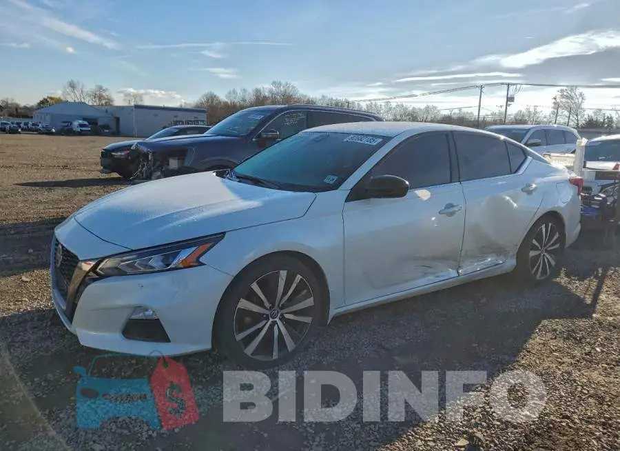 1N4BL4CV2MN327237 Photo# 1