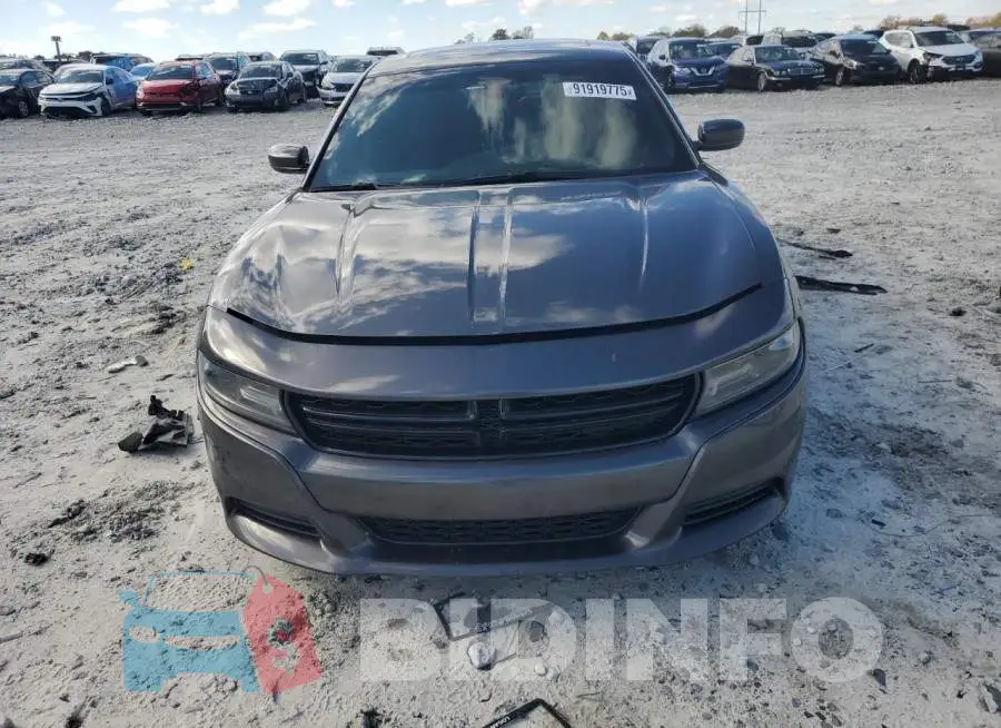 2C3CDXBG4KH699043 Photo# 5