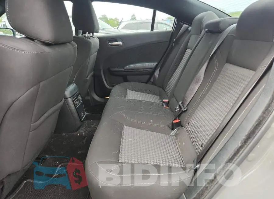2C3CDXBG8PH619072 Photo# 10