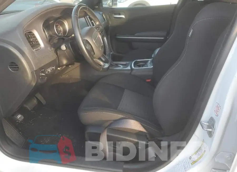 2C3CDXHG9PH529159 Photo# 7