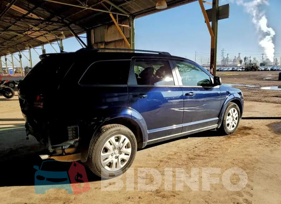 3C4PDCAB4LT262244 Photo# 3