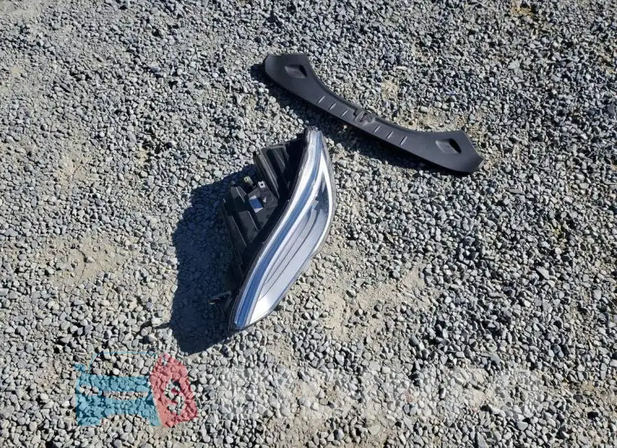 5YJSA1E24HF176407 Photo# 13