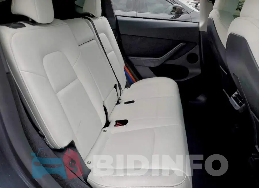 7SAYGDEE9PF866935 Photo# 10