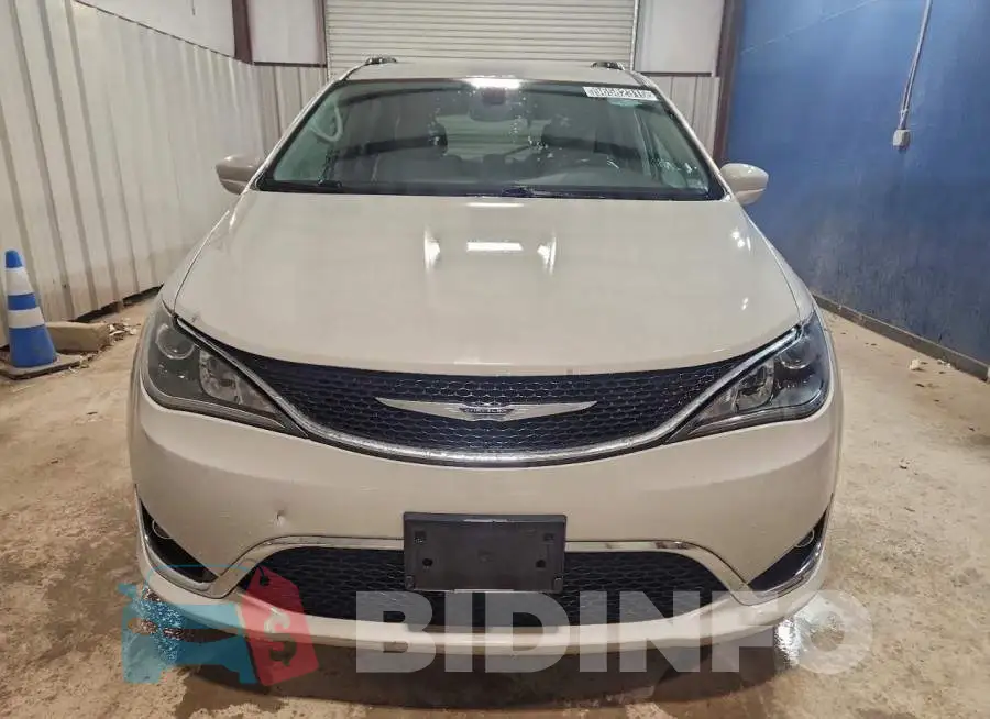 2C4RC1EG6HR592113 Photo# 5