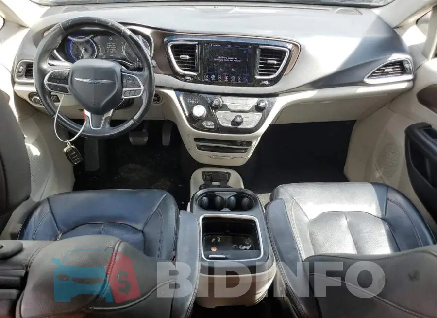 2C4RC1EG6JR315127 Photo# 8