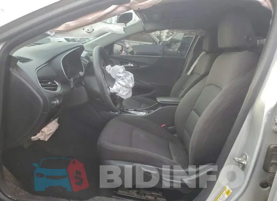 1G1ZB5ST1HF251679 Photo# 7