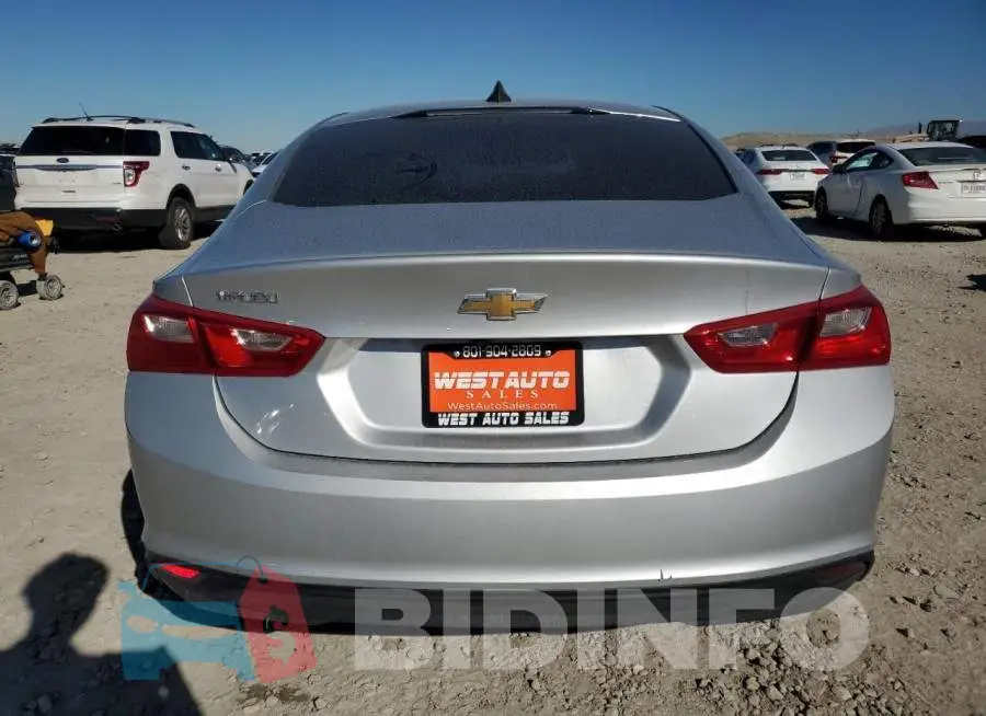 1G1ZB5ST2LF060619 Photo# 6