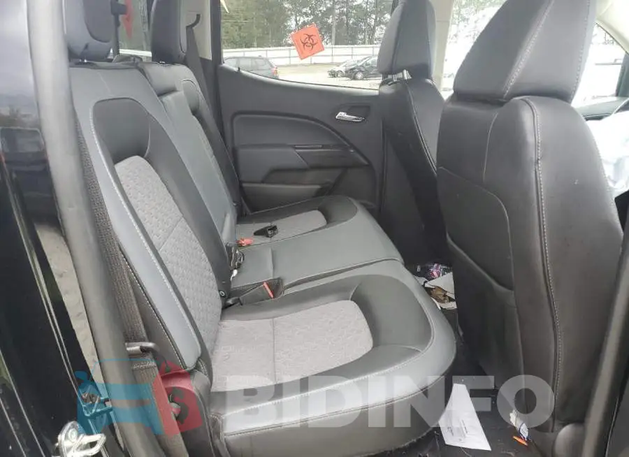 1GCGSDEN2L1241027 Photo# 10