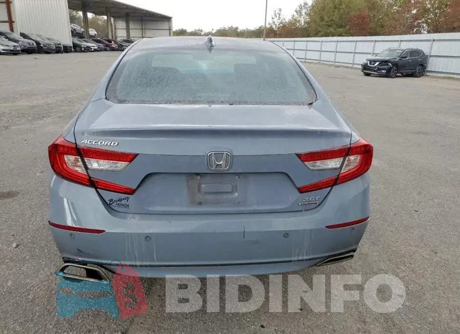 1HGCV2F90MA025336 Photo# 6