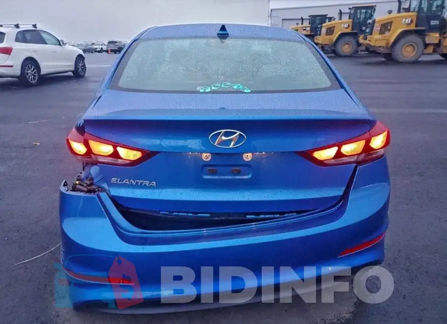 5NPD84LF3JH291616 Photo# 6