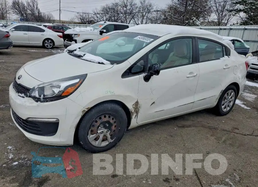KNADM4A32H6035750 Photo# 1