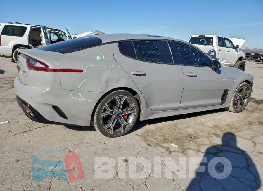KNAE45LC3L6083001 Photo# 3