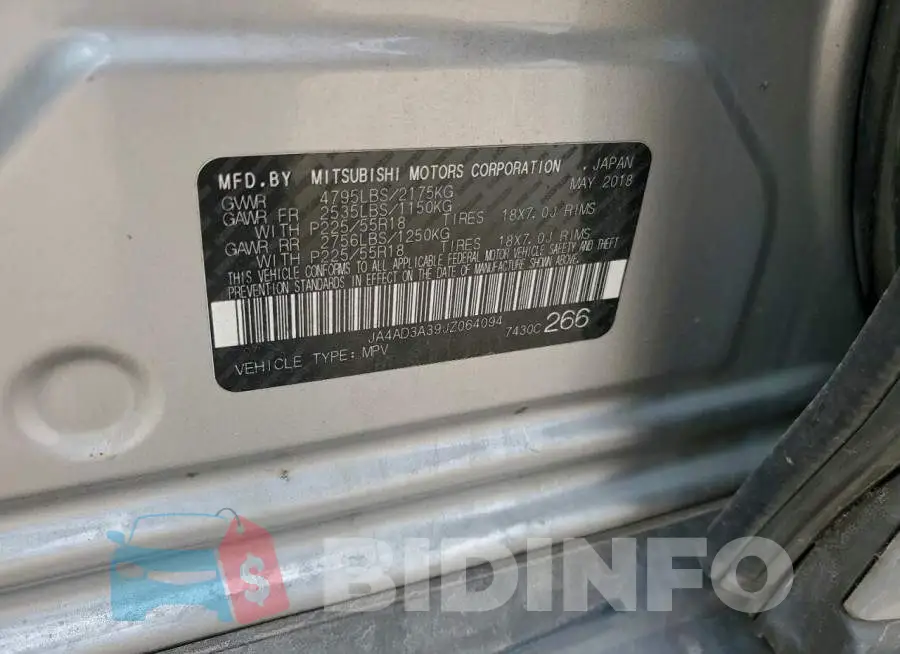 JA4AD3A39JZ064094 Photo# 13