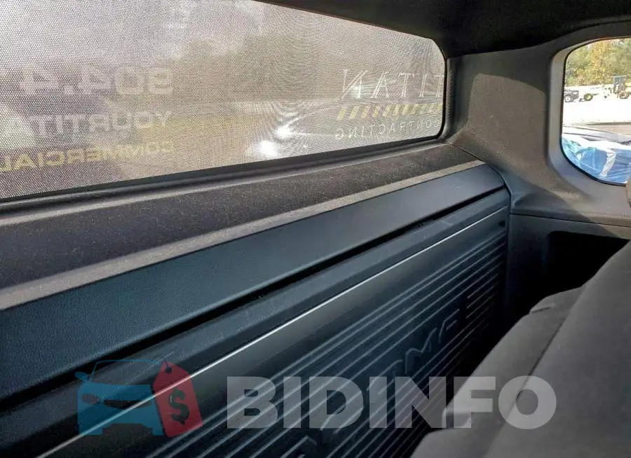 3TYJDAHN8RT007825 Photo# 10