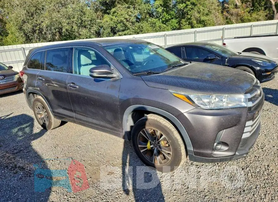 5TDZZRFH7JS254057 Photo# 4