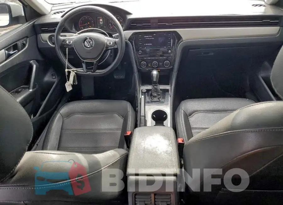 1VWSA7A37MC010887 Photo# 8