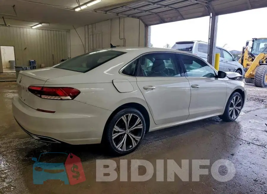 1VWSA7A38NC008423 Photo# 3