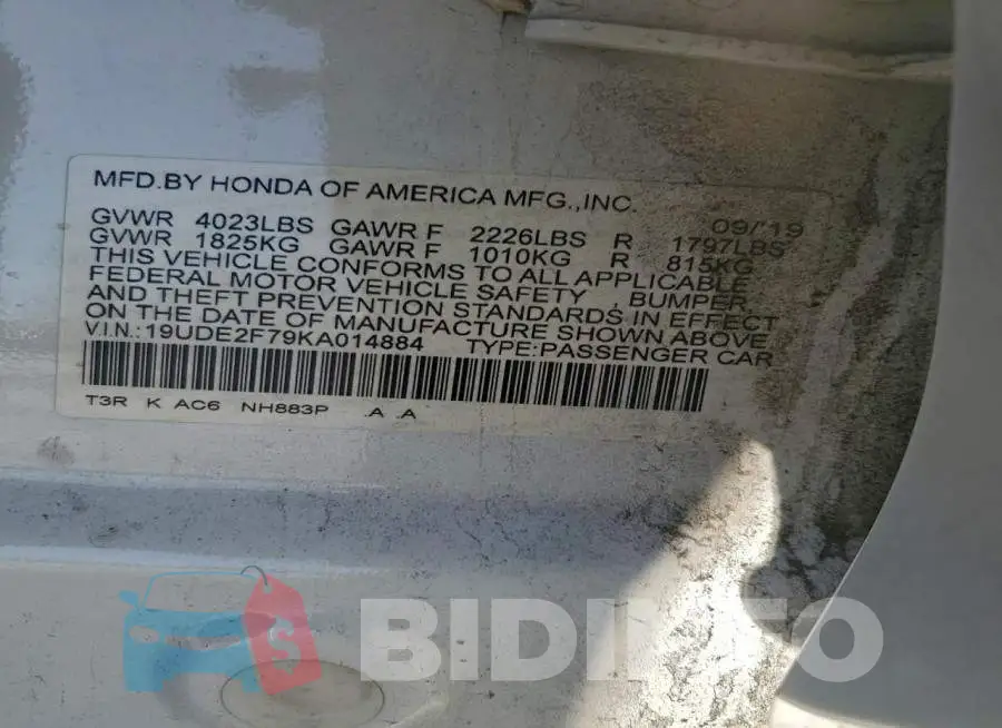 19UDE2F79KA014884 Photo# 13