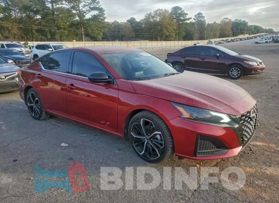 1N4BL4CV6PN305987 Photo# 4