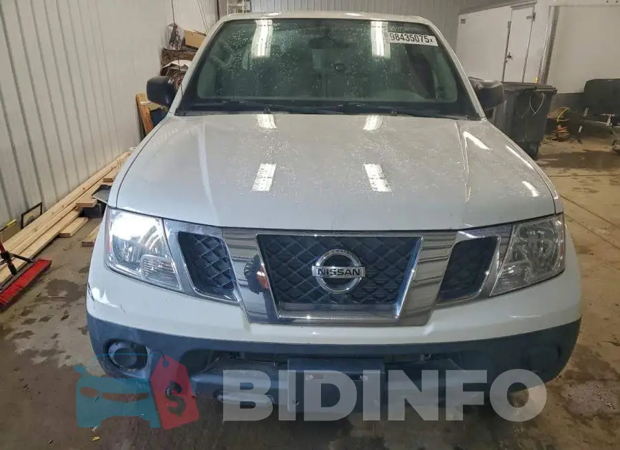 1N6BD0CT3JN735057 Photo# 5