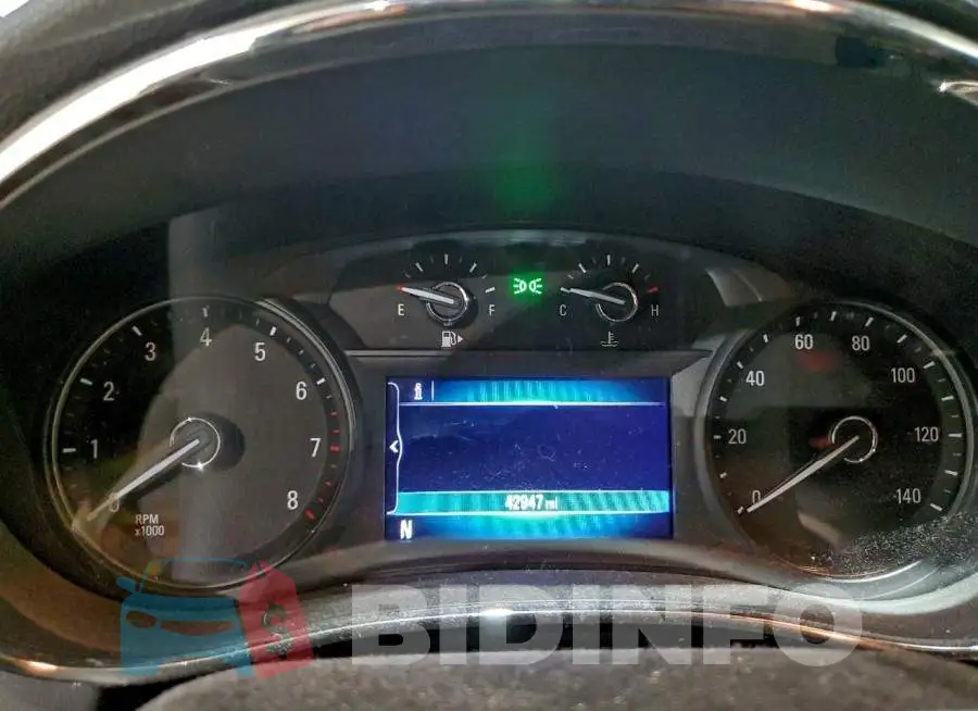 KL4CJESM1NB569758 Photo# 9