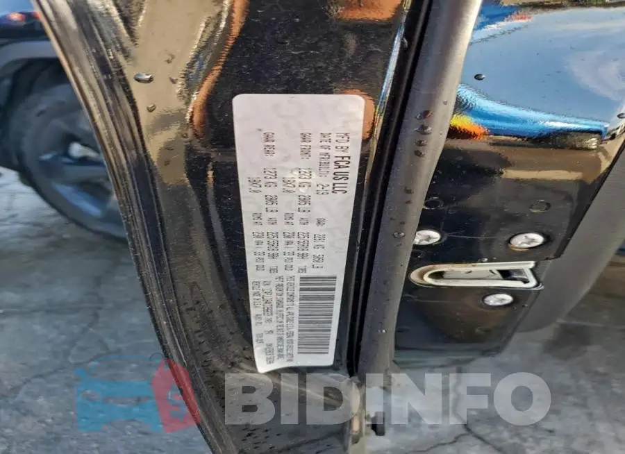 1C4PJLDB4KD396633 Photo# 12