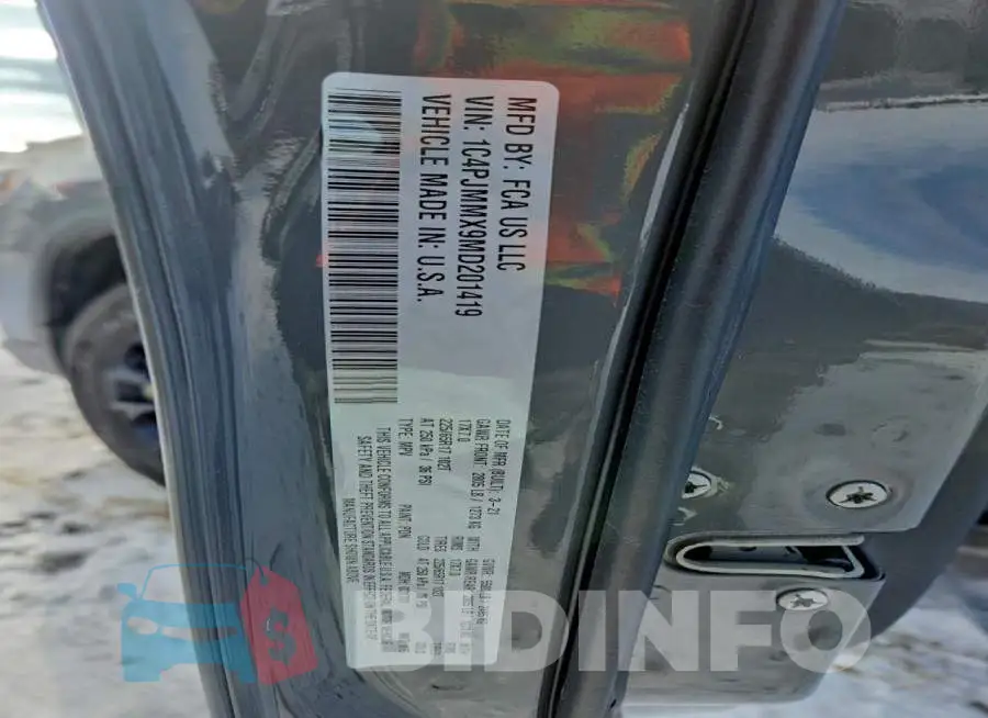 1C4PJMMX9MD201419 Photo# 13
