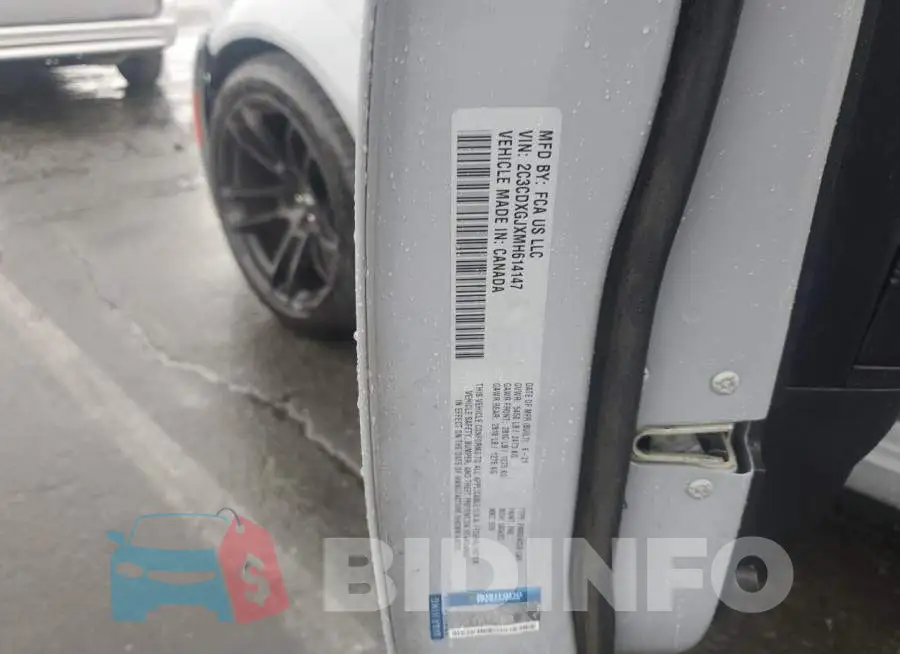 2C3CDXGJXMH614147 Photo# 12