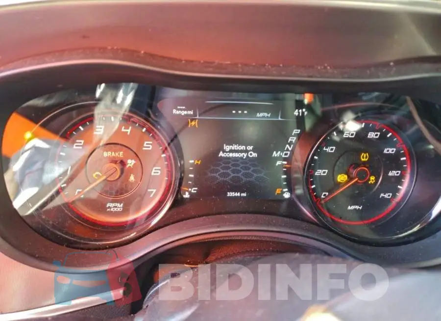 2C3CDXMGXMH617137 Photo# 9