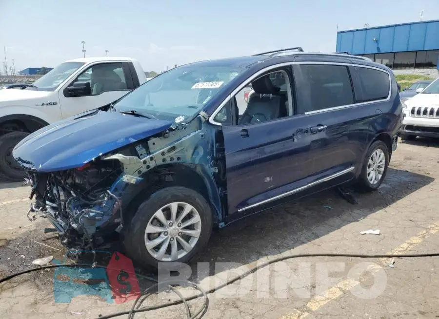 2C4RC1BG3KR539476 Photo# 1