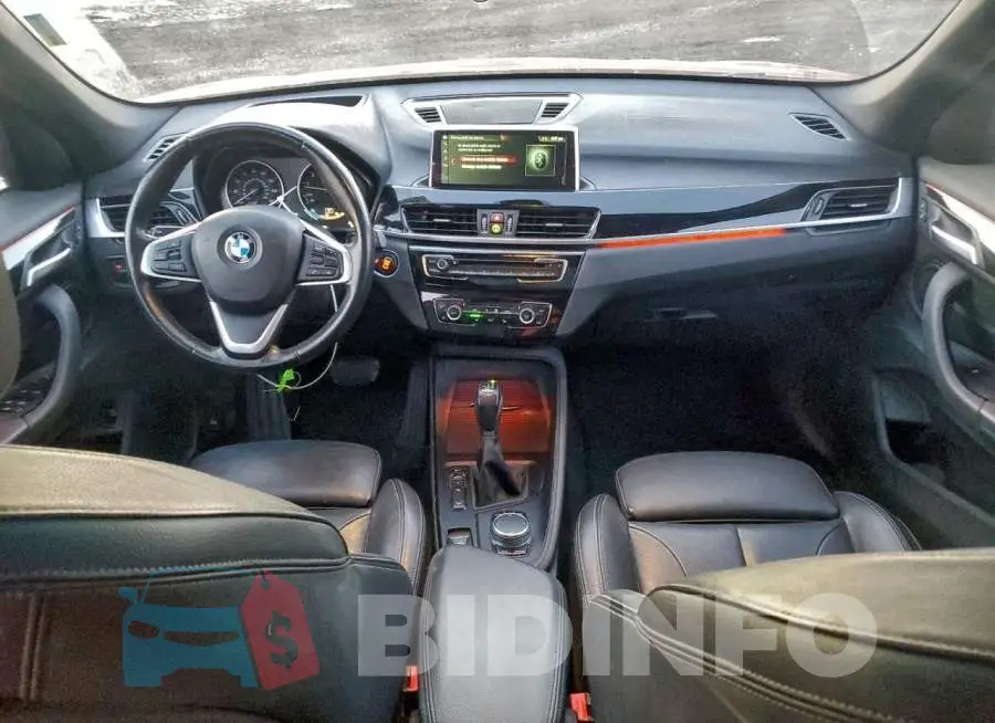 WBXHT3C34J5F92031 Photo# 8