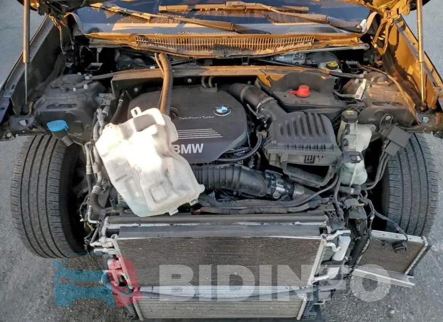WBXHU7C33HP925402 Photo# 11