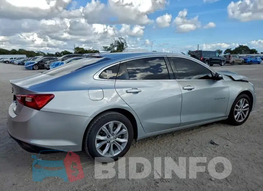 1G1ZD5ST5JF253127 Photo# 3