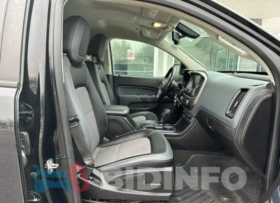 1GCPTDE1XH1141016 Photo# 5