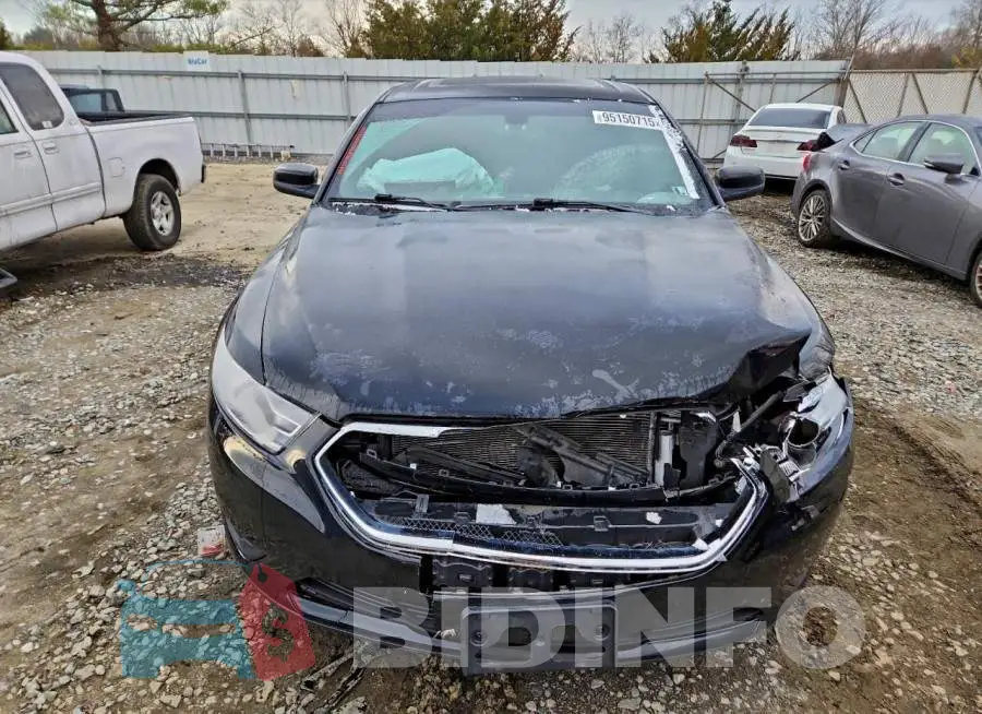 1FAHP2E85JG134171 Photo# 5
