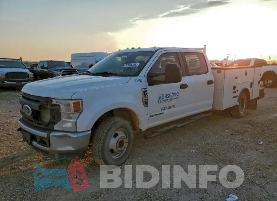 1FD8W3GT5MED98832 Photo# 1
