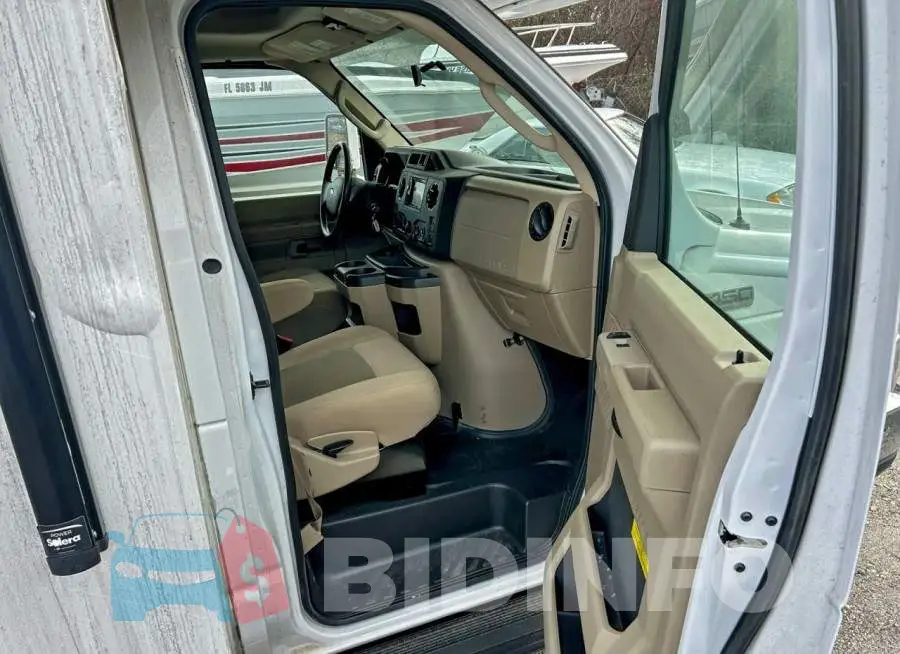 1FDXE4FS4KDC21107 Photo# 5