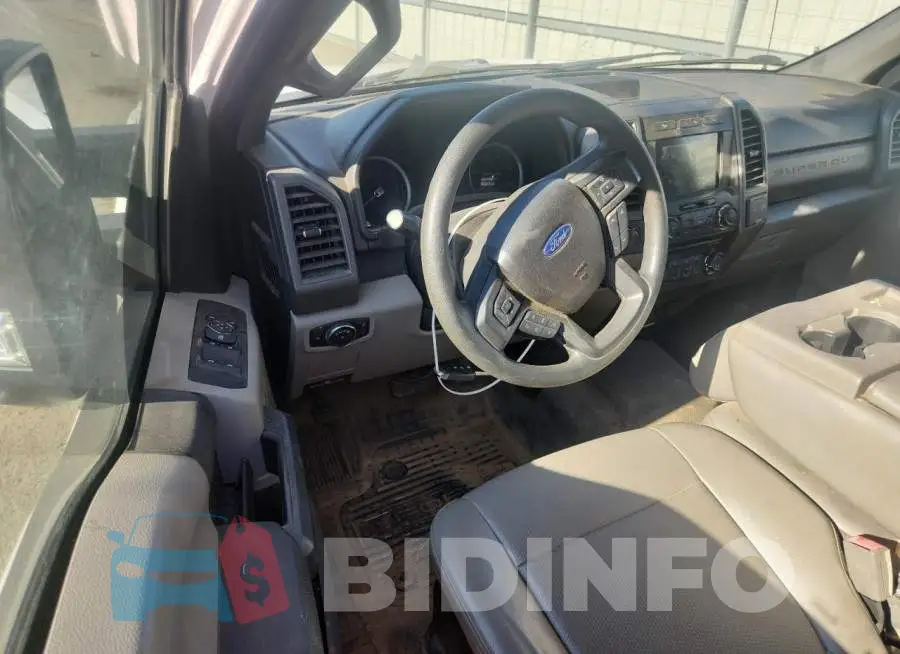 1FT7W2B60JEB04681 Photo# 8