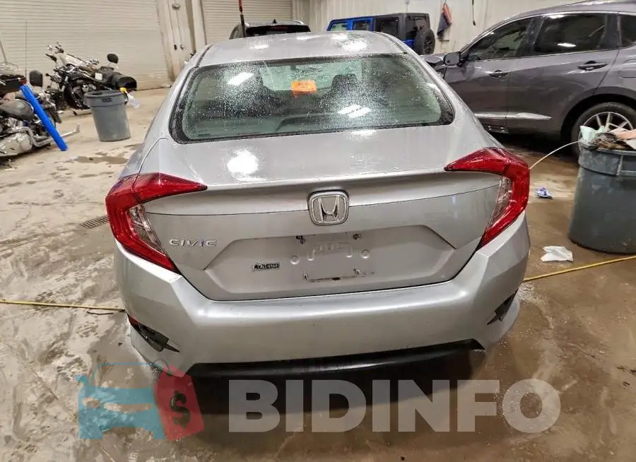 19XFC2F51JE035283 Photo# 6